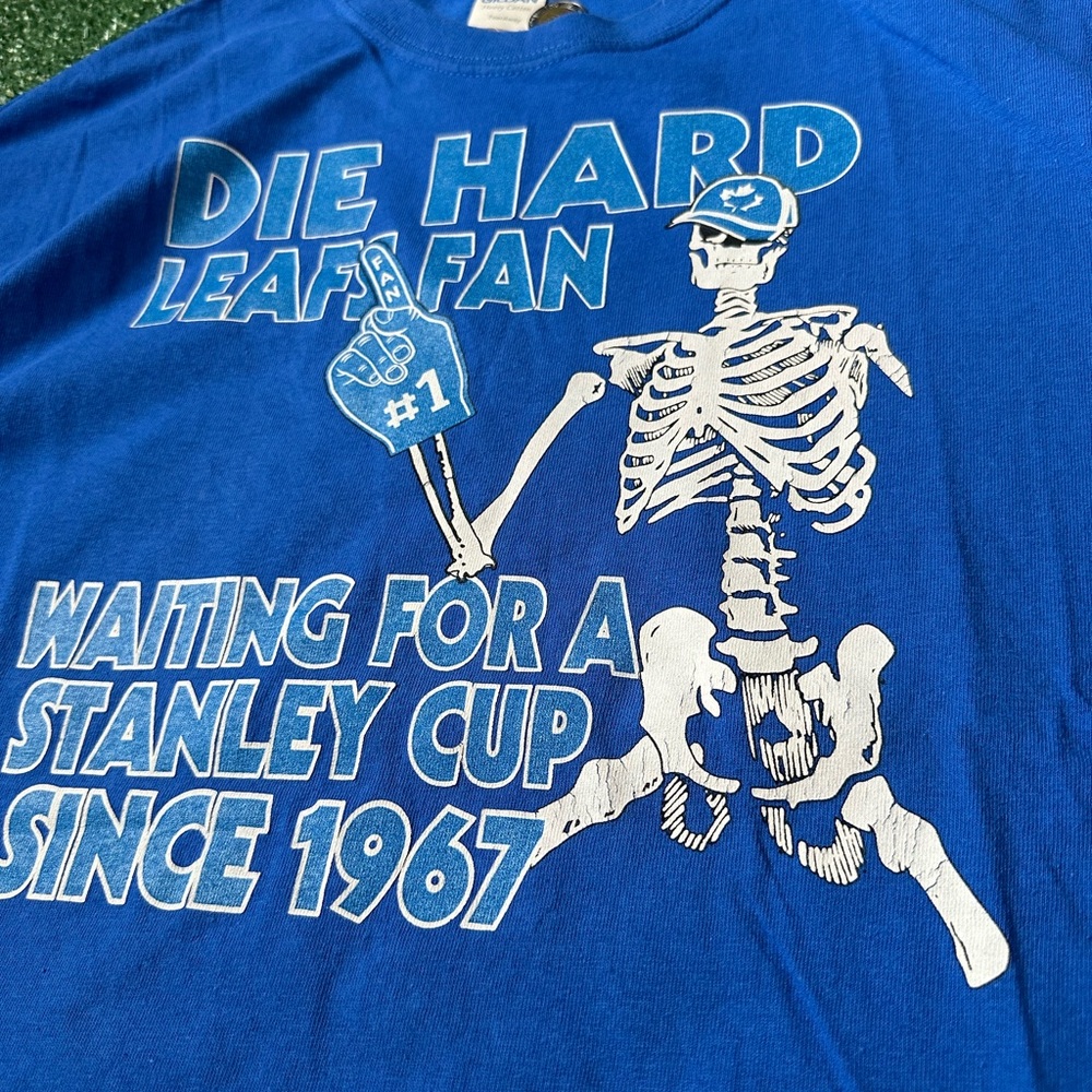 Gildan Heavy Cotton Blue T-Shirt